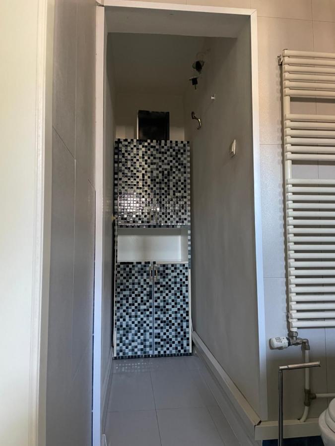 Apartament Cu 3 Dormitoare Jolie.M Διαμέρισμα Galaţi Εξωτερικό φωτογραφία