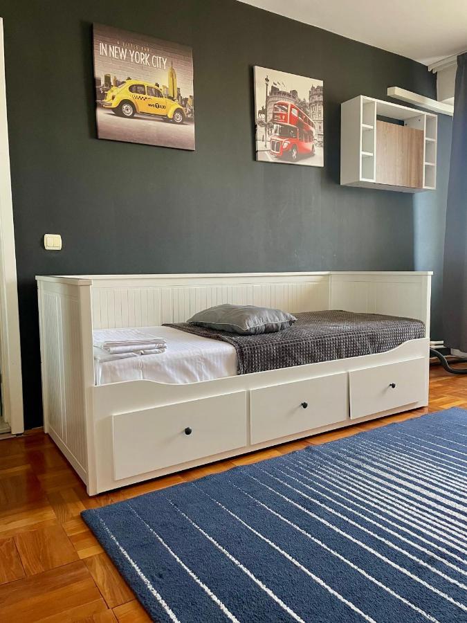 Apartament Cu 3 Dormitoare Jolie.M Διαμέρισμα Galaţi Εξωτερικό φωτογραφία